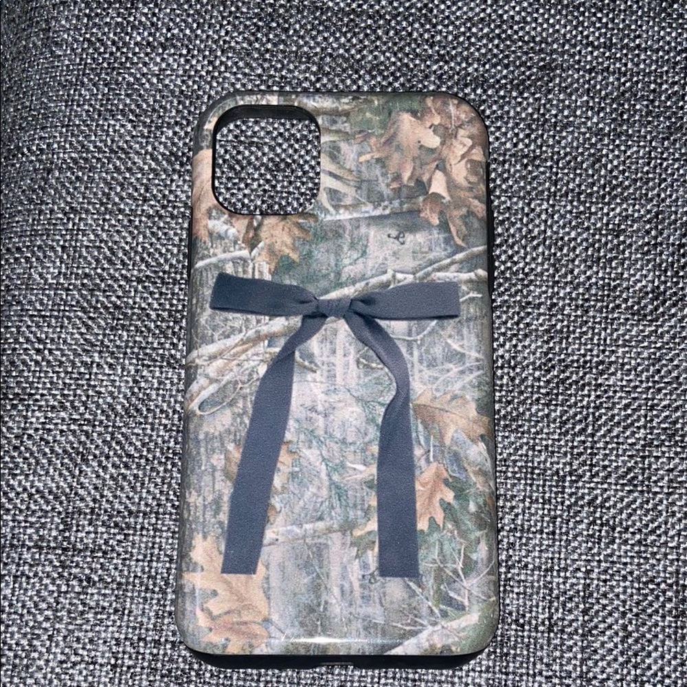 Camouflage Phone Case with Bow for iPhone 11